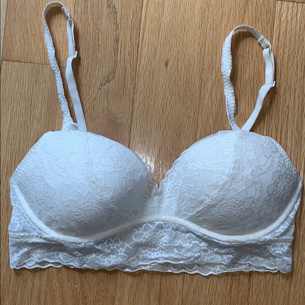 Victoria’s Secret Pink White Bra Size Medium